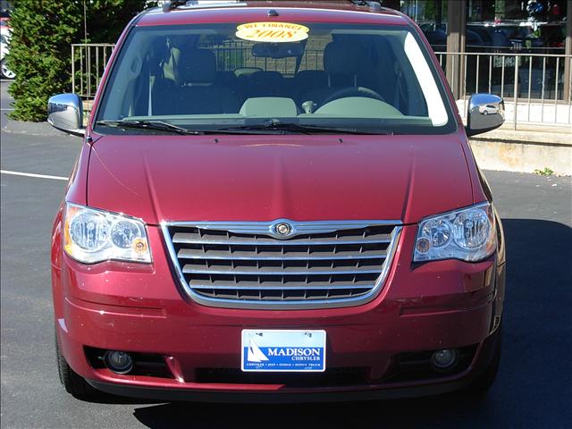 2008 Chrysler Town and Country 3.5