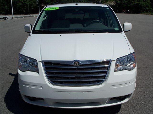 2008 Chrysler Town and Country 3.5