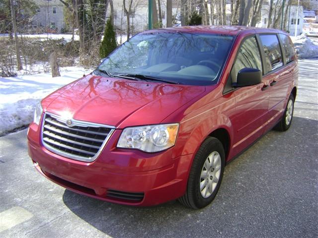 2008 Chrysler Town and Country Elk Conversion Van