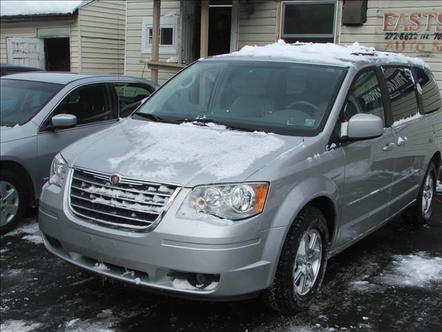 2008 Chrysler Town and Country 3.5