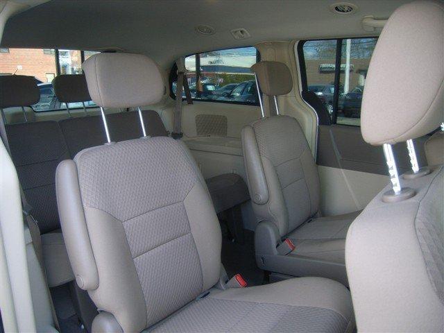 2008 Chrysler Town and Country Elk Conversion Van