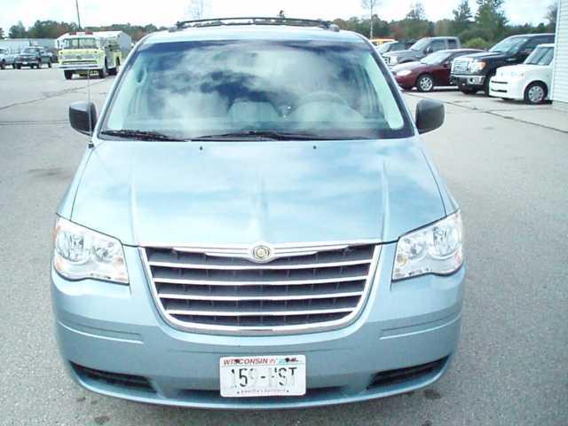 2009 Chrysler Town and Country Elk Conversion Van