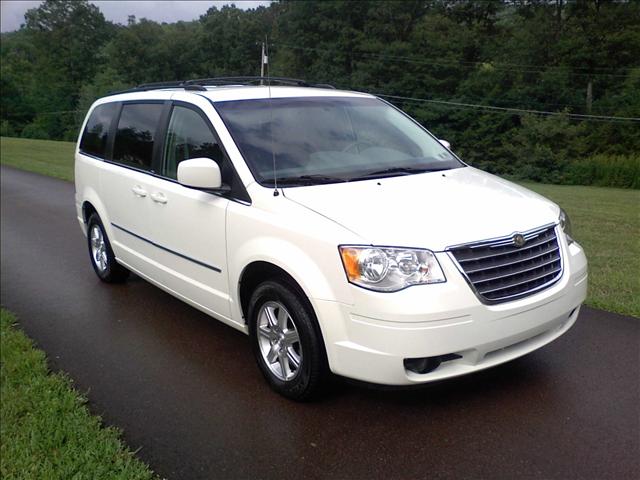 2009 Chrysler Town and Country 5 LS