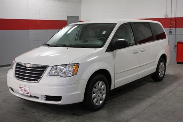 2009 Chrysler Town and Country Elk Conversion Van