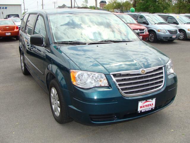 2009 Chrysler Town and Country Elk Conversion Van