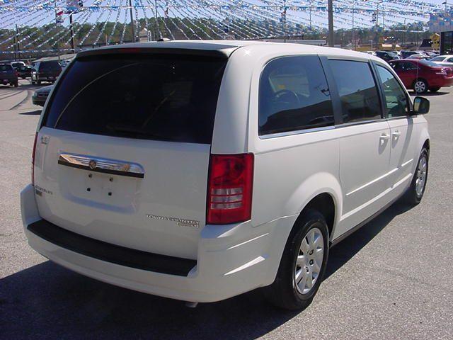 2009 Chrysler Town and Country Elk Conversion Van