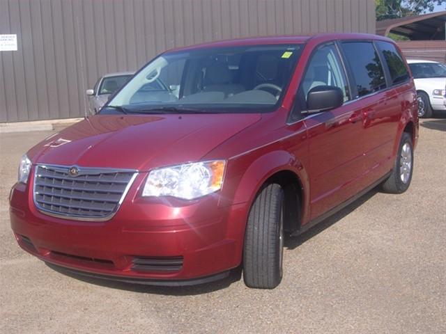 2009 Chrysler Town and Country Elk Conversion Van