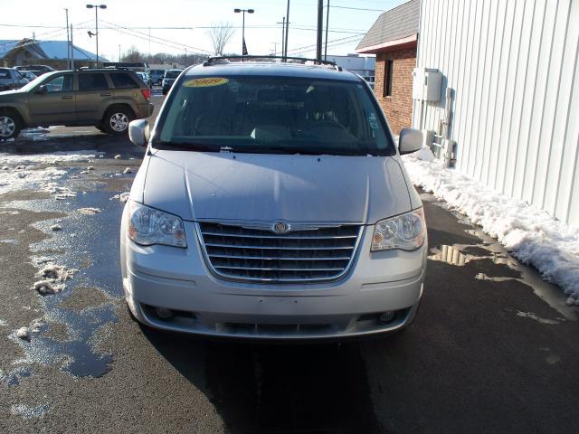 2009 Chrysler Town and Country 3.5