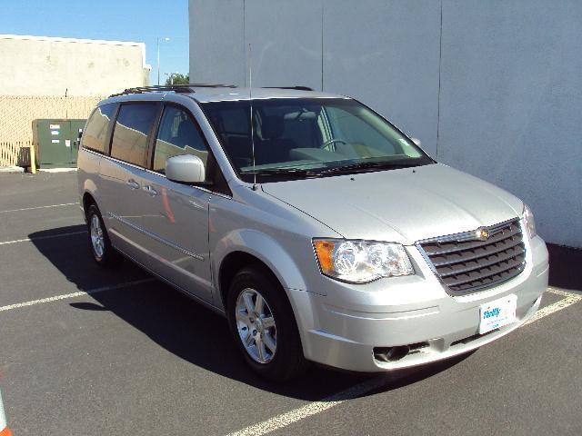 2009 Chrysler Town and Country 3.5