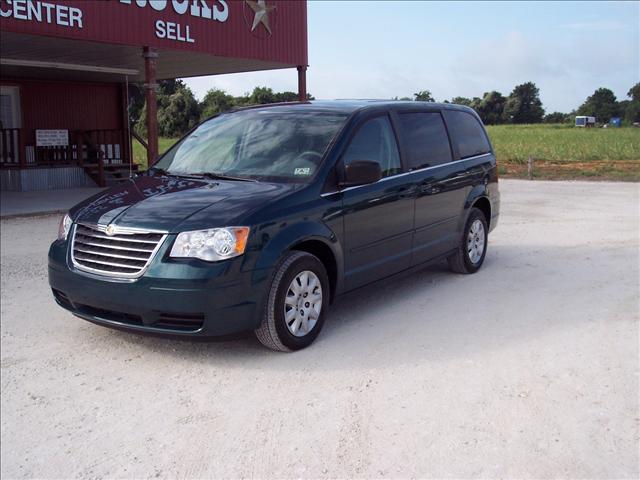 2009 Chrysler Town and Country Elk Conversion Van