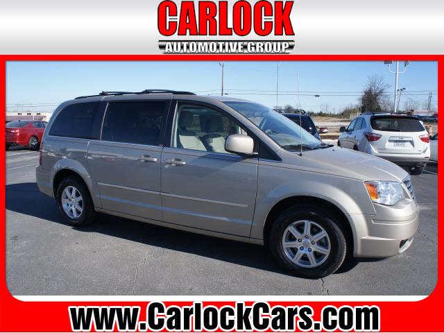 2009 Chrysler Town and Country 3.5