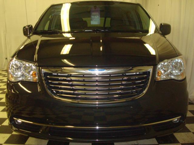 2012 Chrysler Town and Country 3.5