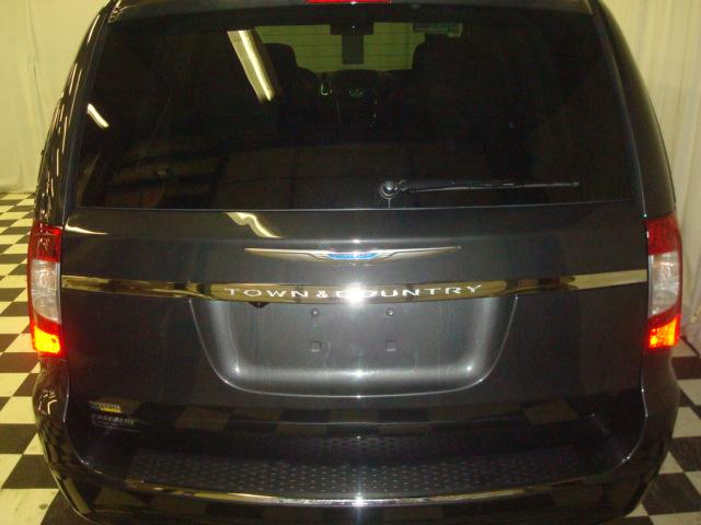 2012 Chrysler Town and Country 3.5