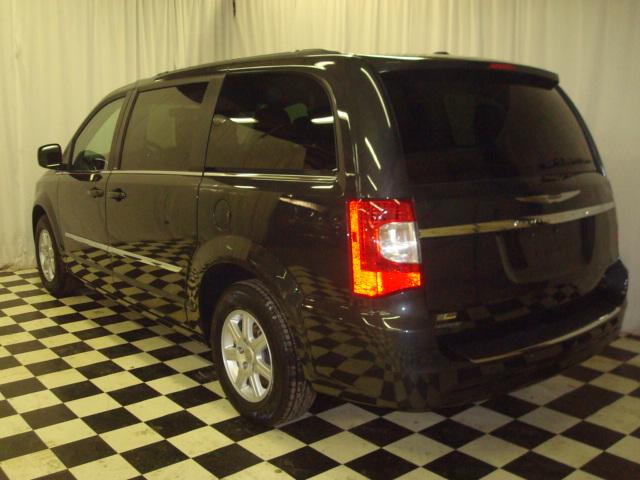 2012 Chrysler Town and Country 3.5