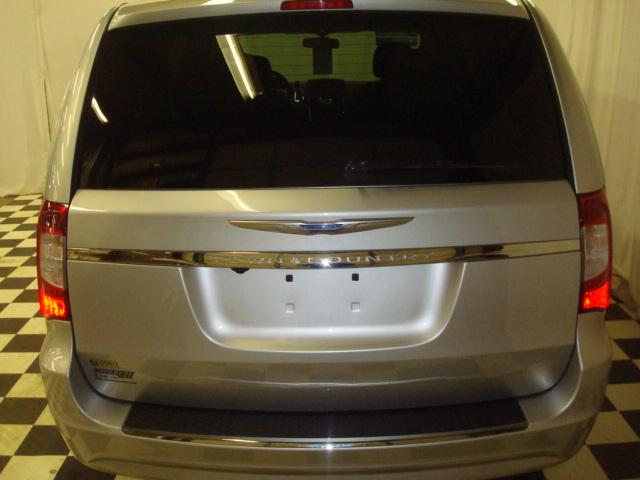 2012 Chrysler Town and Country 3.5