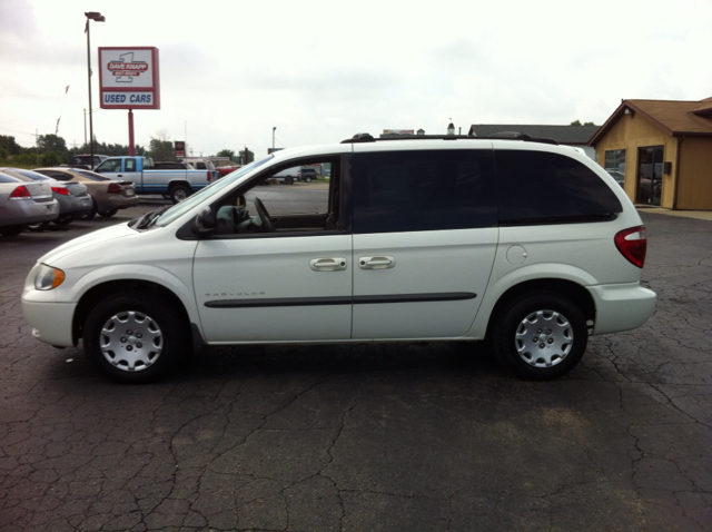 2001 Chrysler Unspecified Elk Conversion Van