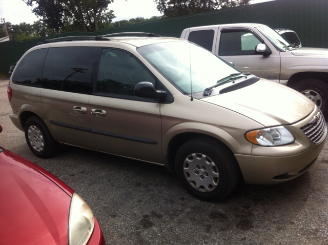 2002 Chrysler Unspecified Elk Conversion Van