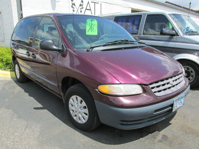 2000 Chrysler Voyager Unknown