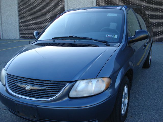 2001 Chrysler Voyager Unknown