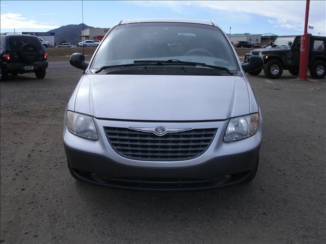 2001 Chrysler Voyager Unknown