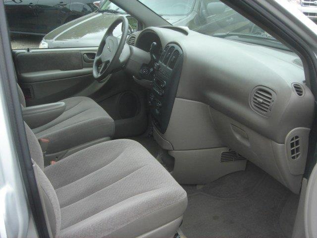 2001 Chrysler Voyager Elk Conversion Van