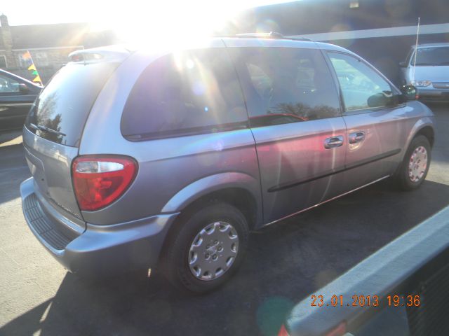 2003 Chrysler Voyager Elk Conversion Van