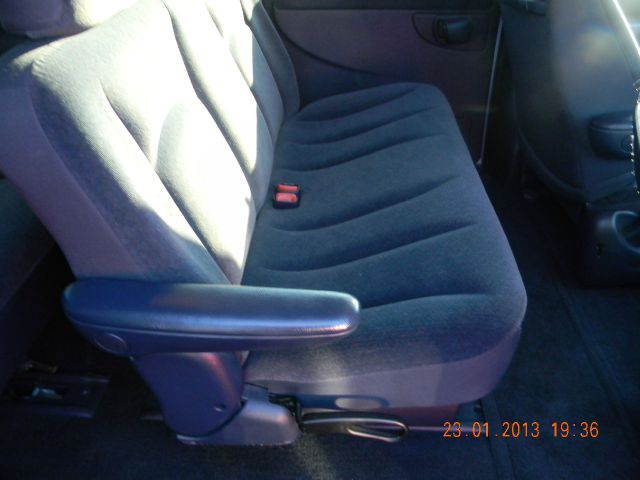 2003 Chrysler Voyager Elk Conversion Van