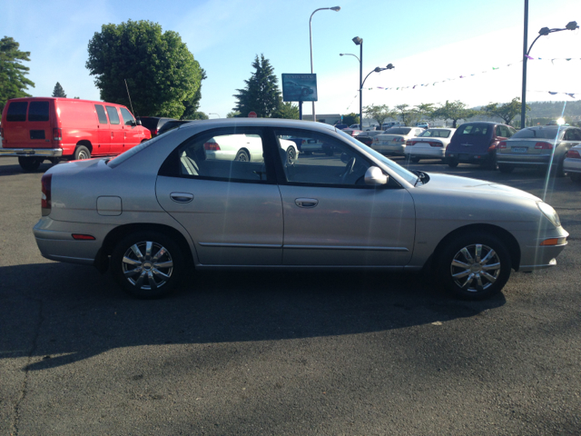 2000 Daewoo Nubira Sport -5 Speed-stick-4x4