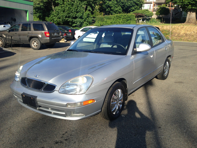 2000 Daewoo Nubira Sport -5 Speed-stick-4x4