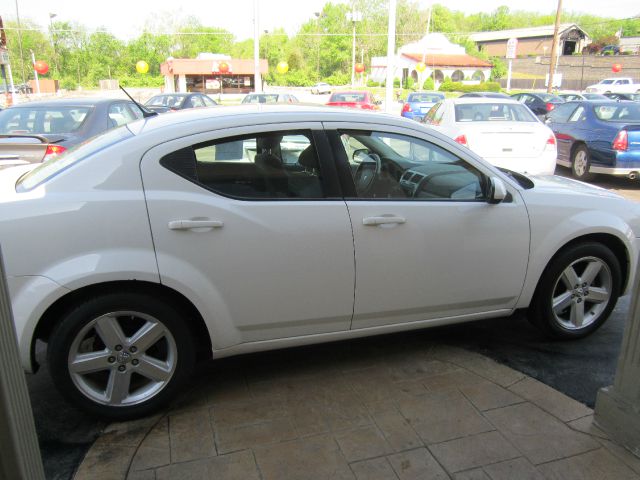 2008 Dodge Avenger S