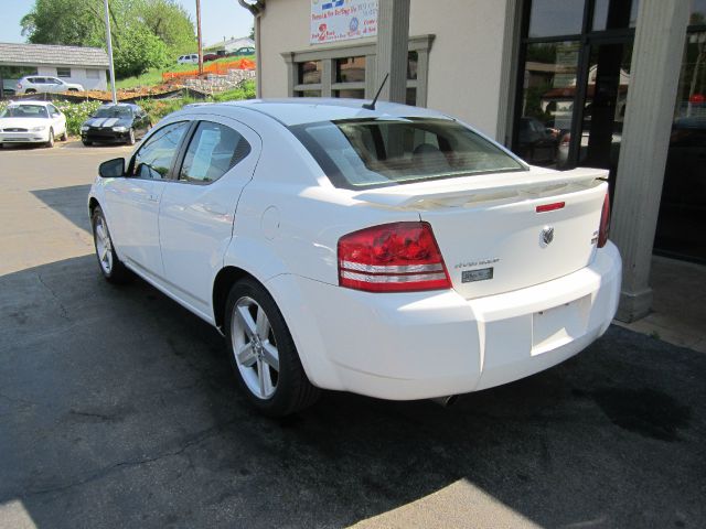 2008 Dodge Avenger S