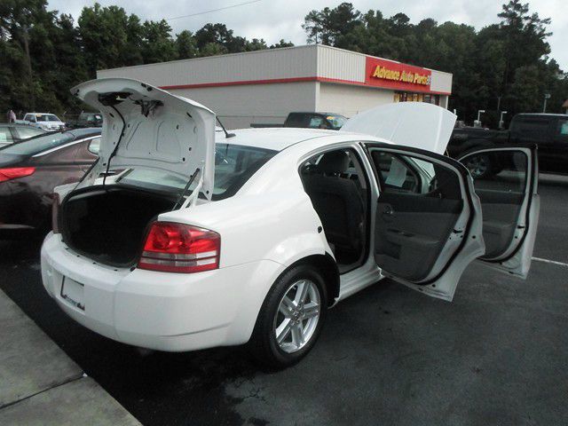 2008 Dodge Avenger S