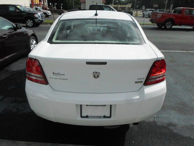 2008 Dodge Avenger S