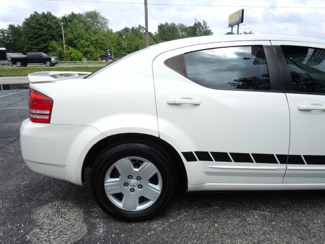 2008 Dodge Avenger SE