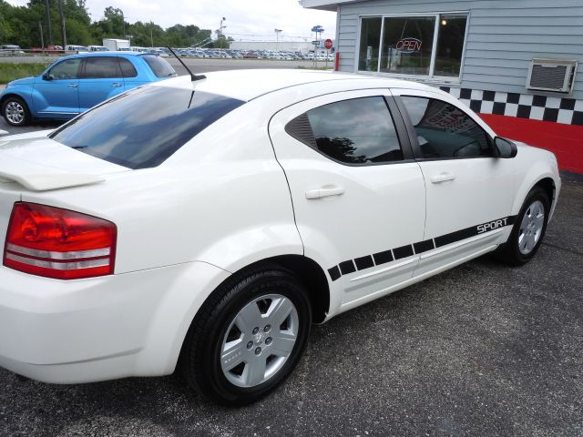 2008 Dodge Avenger SE