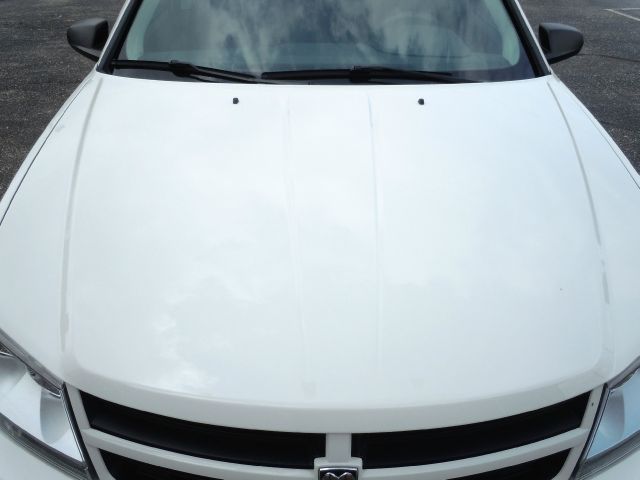 2008 Dodge Avenger SE