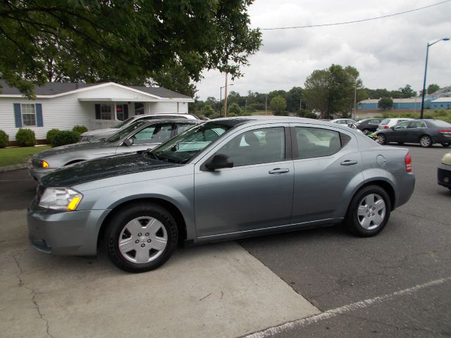 2008 Dodge Avenger SE