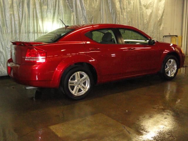 2008 Dodge Avenger S