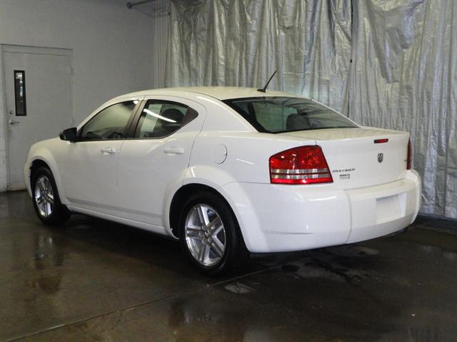 2008 Dodge Avenger S