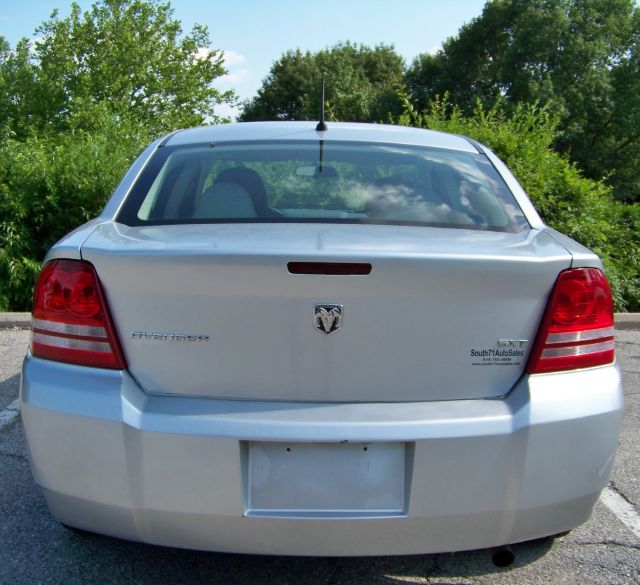 2008 Dodge Avenger S