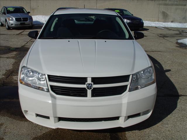 2009 Dodge Avenger SE