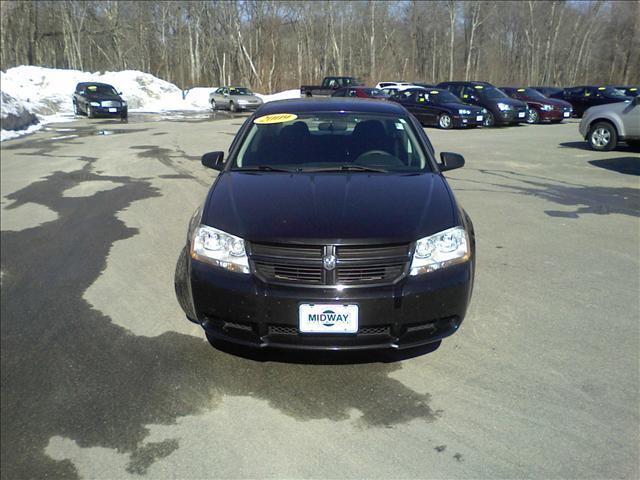 2009 Dodge Avenger 5D Sedan