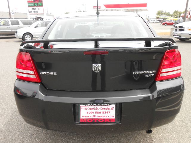 2009 Dodge Avenger S