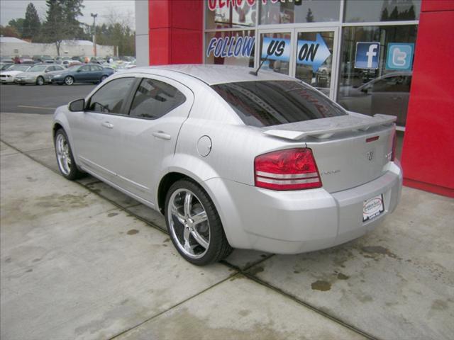 2009 Dodge Avenger S