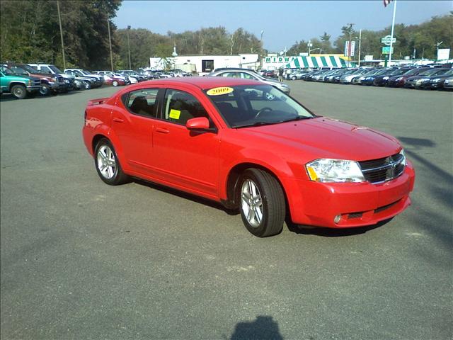 2009 Dodge Avenger 4dr Quad Cab 160.5 WB 4WD SLT