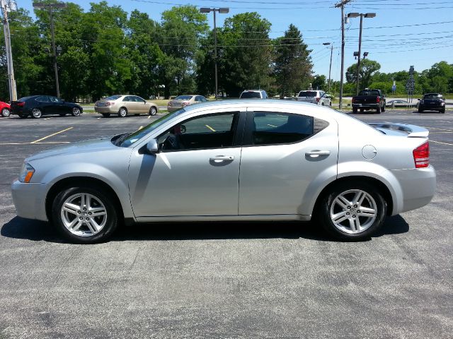 2009 Dodge Avenger Deluxe Convertible