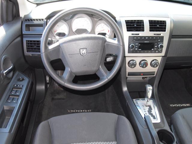 2009 Dodge Avenger S