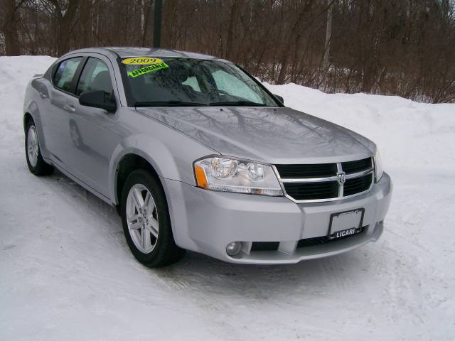 2009 Dodge Avenger S