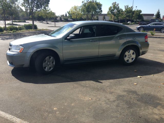 2009 Dodge Avenger SE