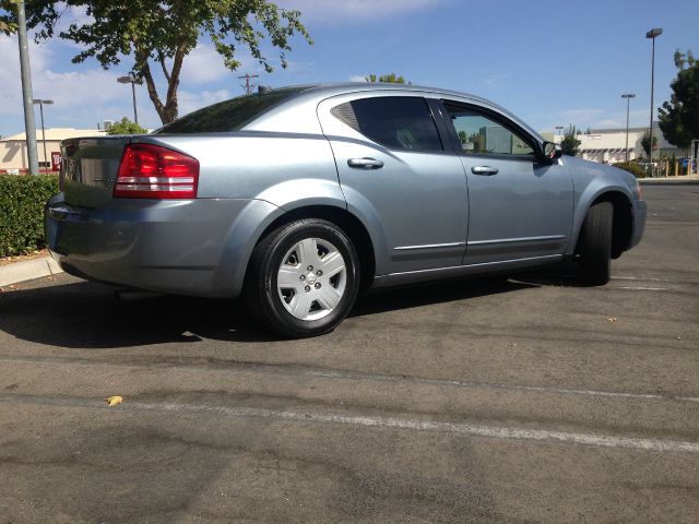 2009 Dodge Avenger SE